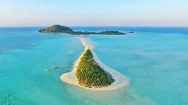Pulau Bawean di Gresik