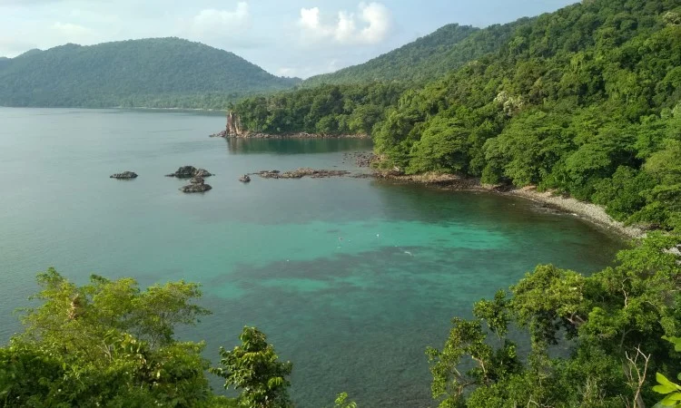 Pulau Weh Sabang. (Sumber: Andalas Tourism)